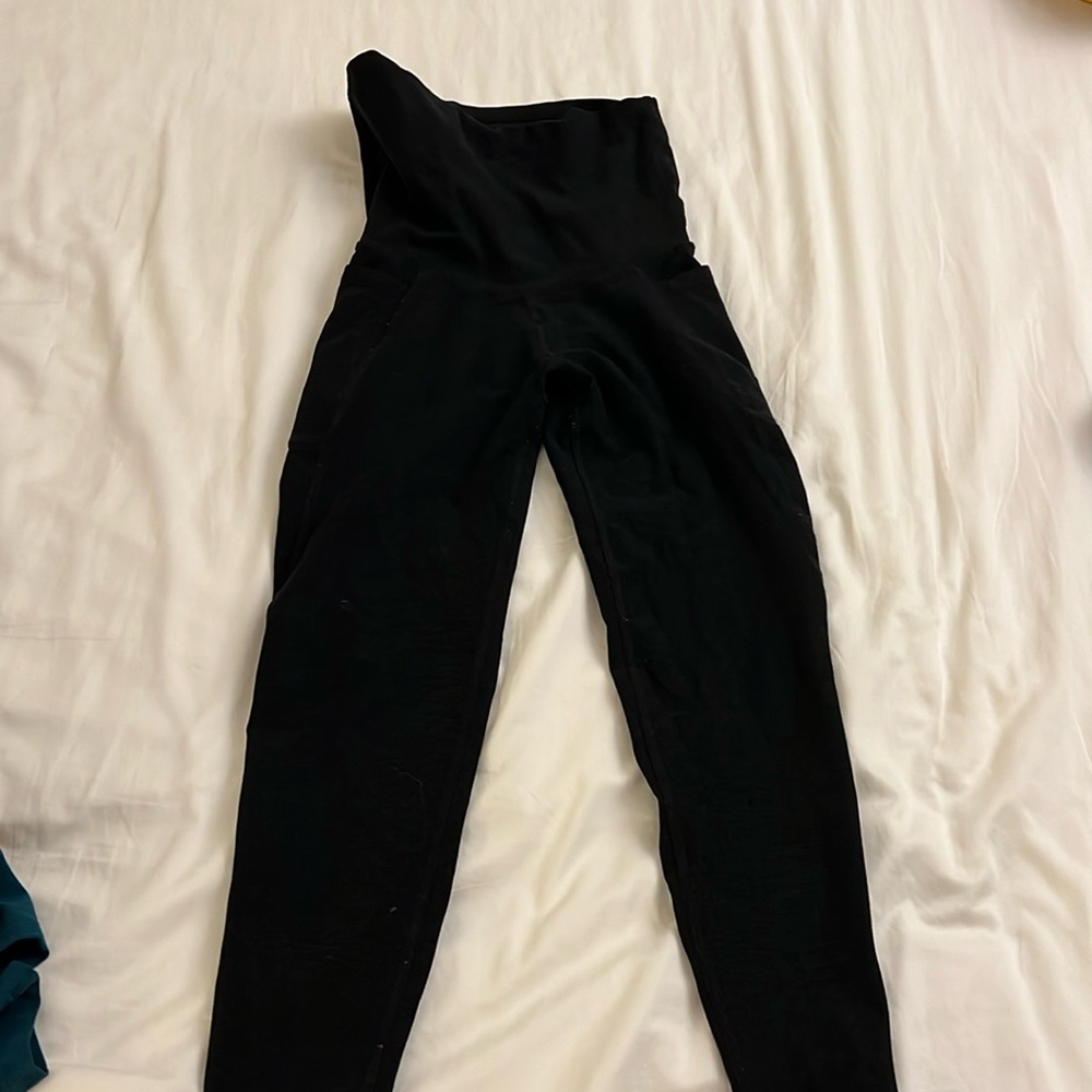 Beyond yoga maternity legging